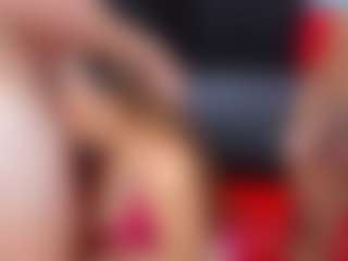 sweet-diiamond's Live Sex Cam Show