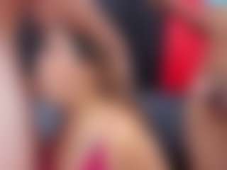 sweet-diiamond's Live Sex Cam Show