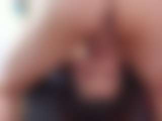 sweet-diiamond's Live Sex Cam Show