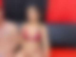 Live-Cam-Show mit sweet-diiamond - Deepthroat auf Camsoda