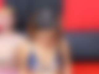 sweet-diiamond's Live Sex Cam Show