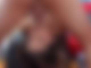 sweet-diiamond's Live Sex Cam Show
