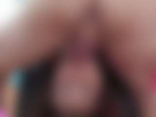 sweet-diiamond's Live Sex Cam Show