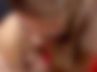 sweet-diiamond's Live Sex Cam Show