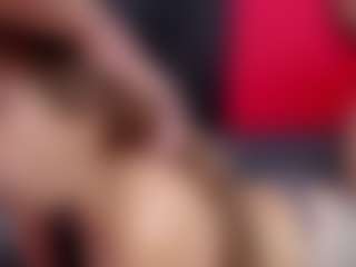 sweet-diiamond's Live Sex Cam Show