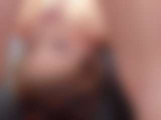sweet-diiamond's Live Sex Cam Show
