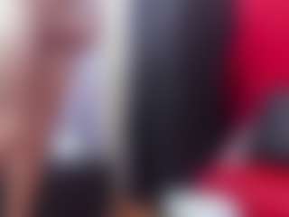 sweet-diiamond's Live Sex Cam Show
