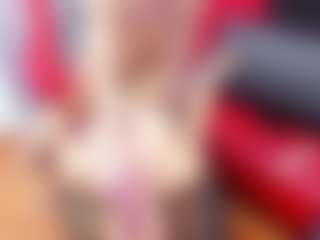 sweet-diiamond's Live Sex Cam Show