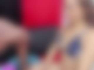 Live cam show with sweet-diiamond - Tease on Camsoda