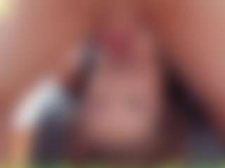 sweet-diiamond's Live Sex Cam Show