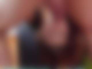 sweet-diiamond's Live Sex Cam Show
