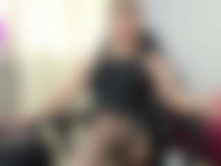 tanialucia1's Live Sex Cam Show
