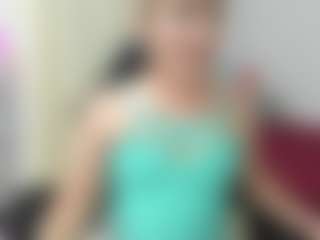 tanialucia1's Live Sex Cam Show
