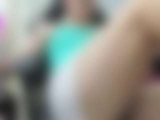 tanialucia1's Live Sex Cam Show