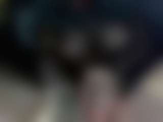 arwynnFit MILF webcam performer live streaming