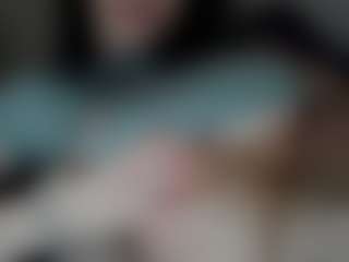 Live cam show with arwynnFit - Canadian on CamwithHer | romania
