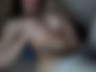 Live cam show with arwynnFit - Brown Eyes on https://playwithruby.com