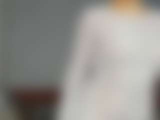 Live cam show with Eva - Oil on Camiplay Live