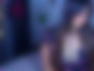 Live cam show with Emily Cooper - Facial on Hubzter Live