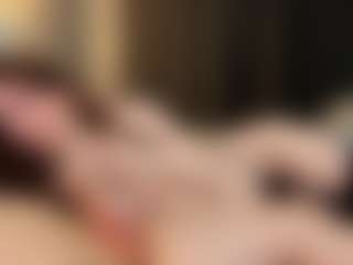 Emmanyxxx's Live Sex Cam Show