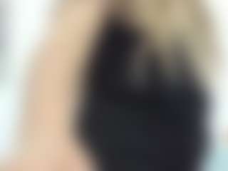 MiiaKittyy's Live Sex Cam Show