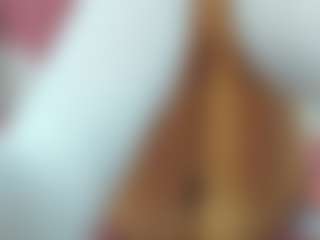 MiiaKittyy's Live Sex Cam Show