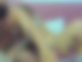 MiiaKittyy's Live Sex Cam Show