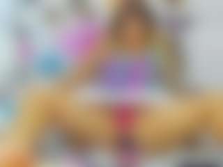MiiaKittyy's Live Sex Cam Show