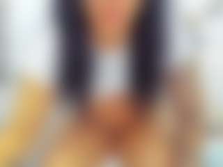 MiiaKittyy's Live Sex Cam Show