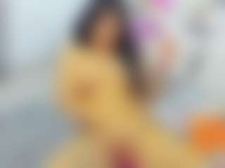 MiiaKittyy's Live Sex Cam Show