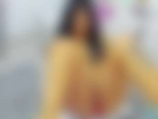 MiiaKittyy's Live Sex Cam Show