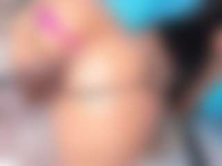 Live cam show with amandaJonees - Ass Clapping on Gym Cam Girls