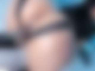Live cam show with amandaJonees - Fuck Machine on CamClone