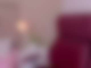 Live cam show with Dani-rosee1 - Twerking on Dolls Live