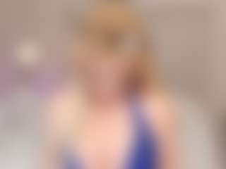 Live cam show with Dani-rosee1 - Young Adult on fuklive.com