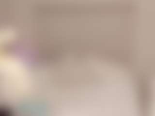 Live cam show with Dani-rosee1 - Blonde Hair on studioflirtlive.com