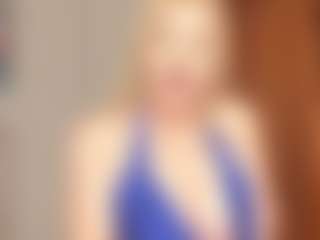 Live cam show with Dani-rosee1 - Shaved on sexytreat.net