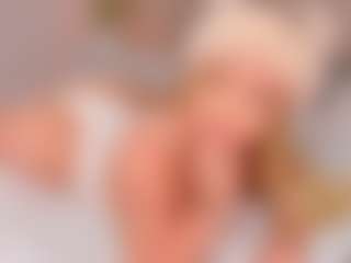 Live cam show with Dani-rosee1 - HD on Adult Interactions
