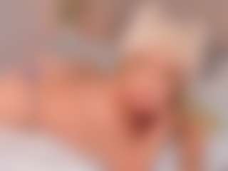 Live cam show with Dani-rosee1 - Green Eyes on Camsoda