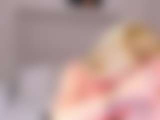 Live cam show with Dani-rosee1 - Fingers on Camsoda