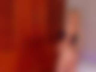 Live cam show with Dani-rosee1 - Long Hair on madthumbs