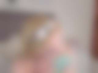 Live cam show with Dani-rosee1 - Bikini on liverealitysex.com