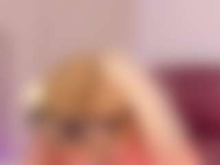 Live cam show with Dani-rosee1 - Milk on CSO-WL