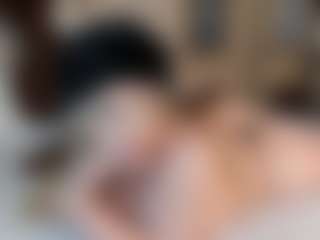 Live cam show with Dani-rosee1 - Blonde Hair Shaved Pussy on CamClone
