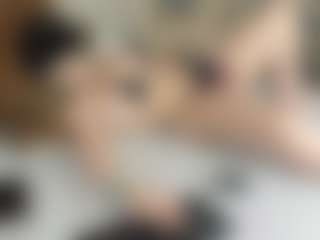 Live cam show with Dani-rosee1 - Long Hair on Uber Horny