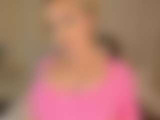Live cam show with Dani-rosee1 - Body Massage on SxyPornLive