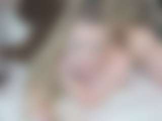 Live cam show with Dani-rosee1 - Cute on Dolls Live