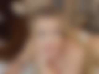 Live cam show with Dani-rosee1 - Spank on Camsoda