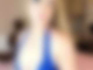 Live cam show with Dani-rosee1 - Doggy on StripNow