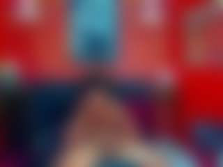 Live cam show with MICHELPEIN - White on Streamer API | colombia